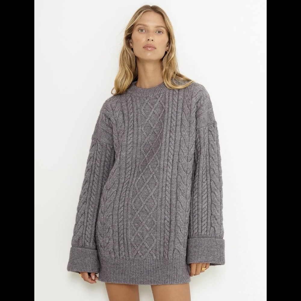 NWT SNDYS Nellie Jumper in Gray Oversized Chunky Cable Knit Sweater Revolve XS